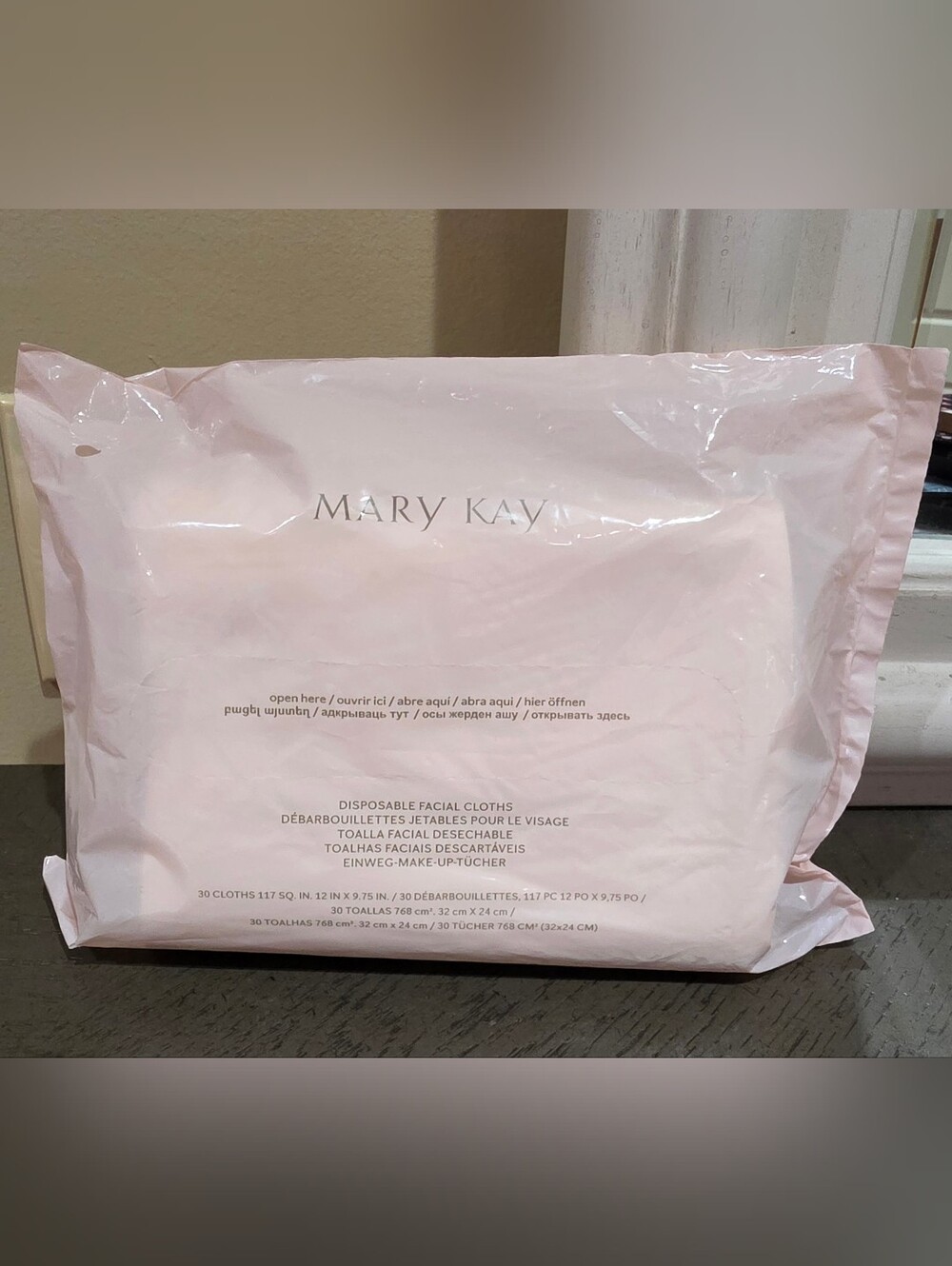 Mary Kay Disposable Facial Cloths